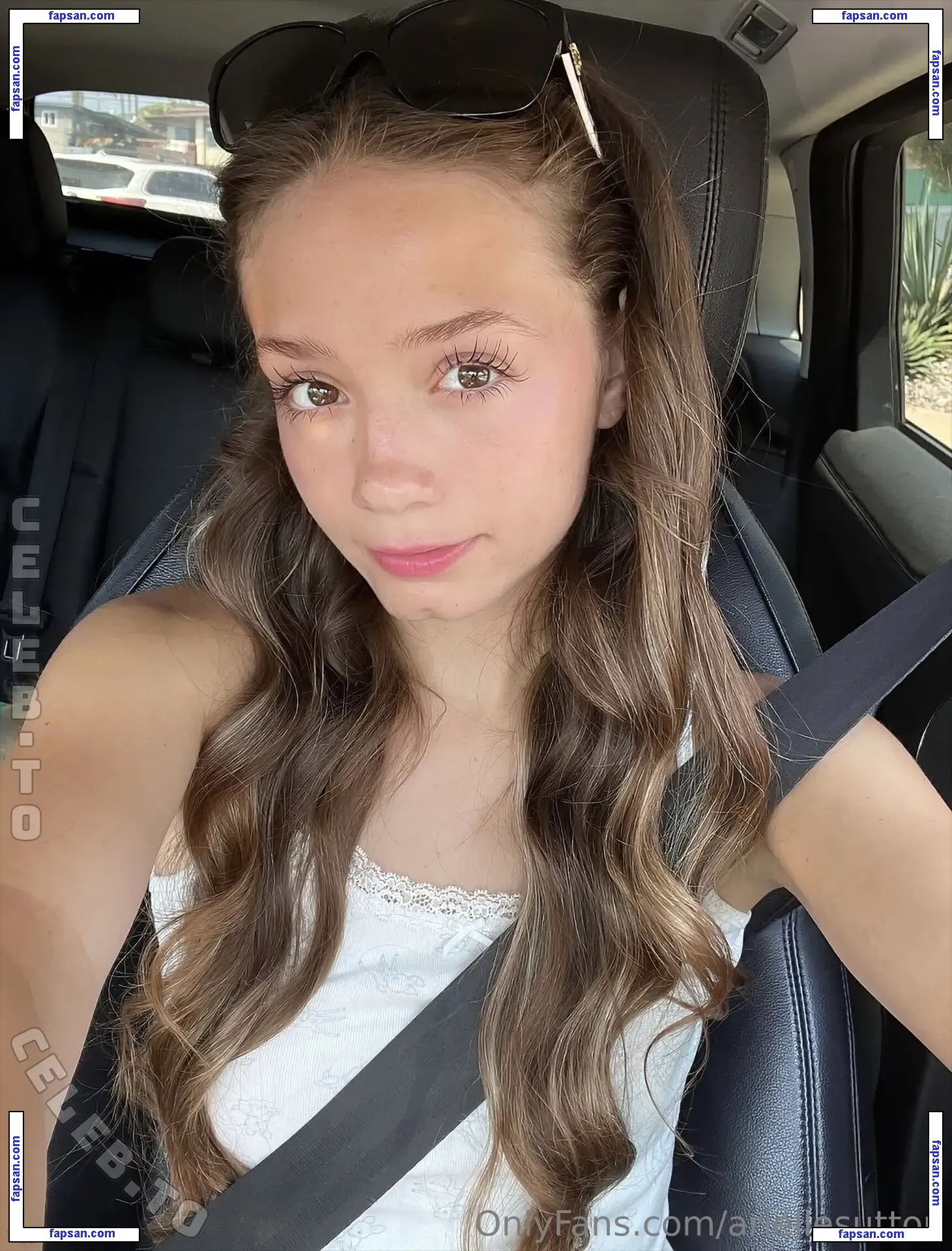 ariellesutton nude photo #0026 from OnlyFans