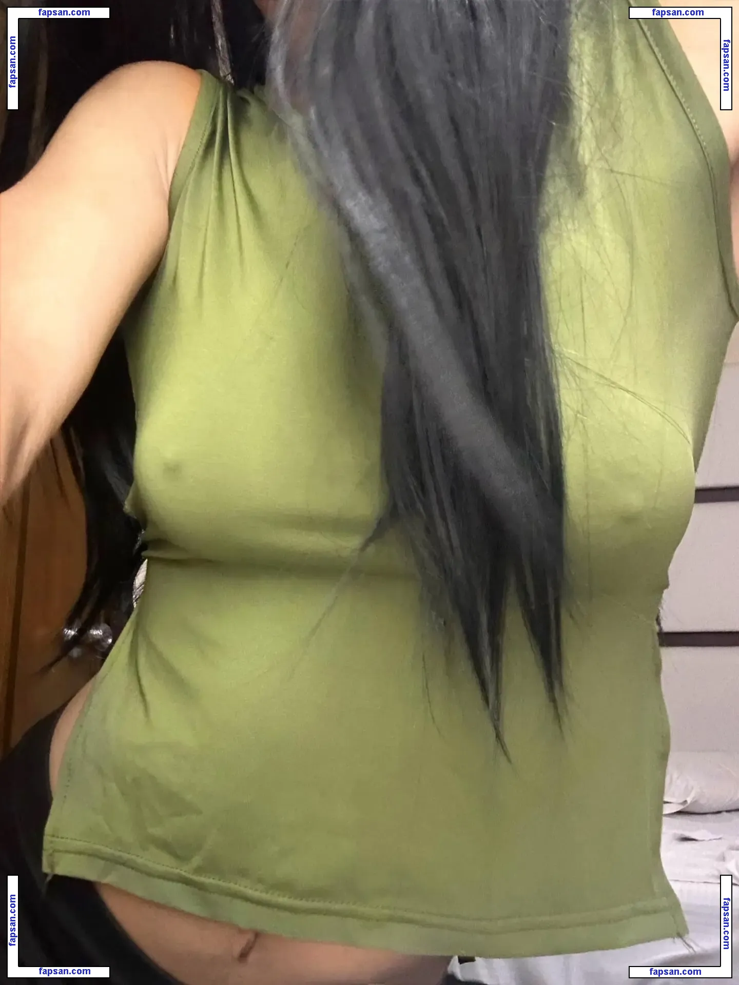 Arihienna nude photo #0020 from OnlyFans