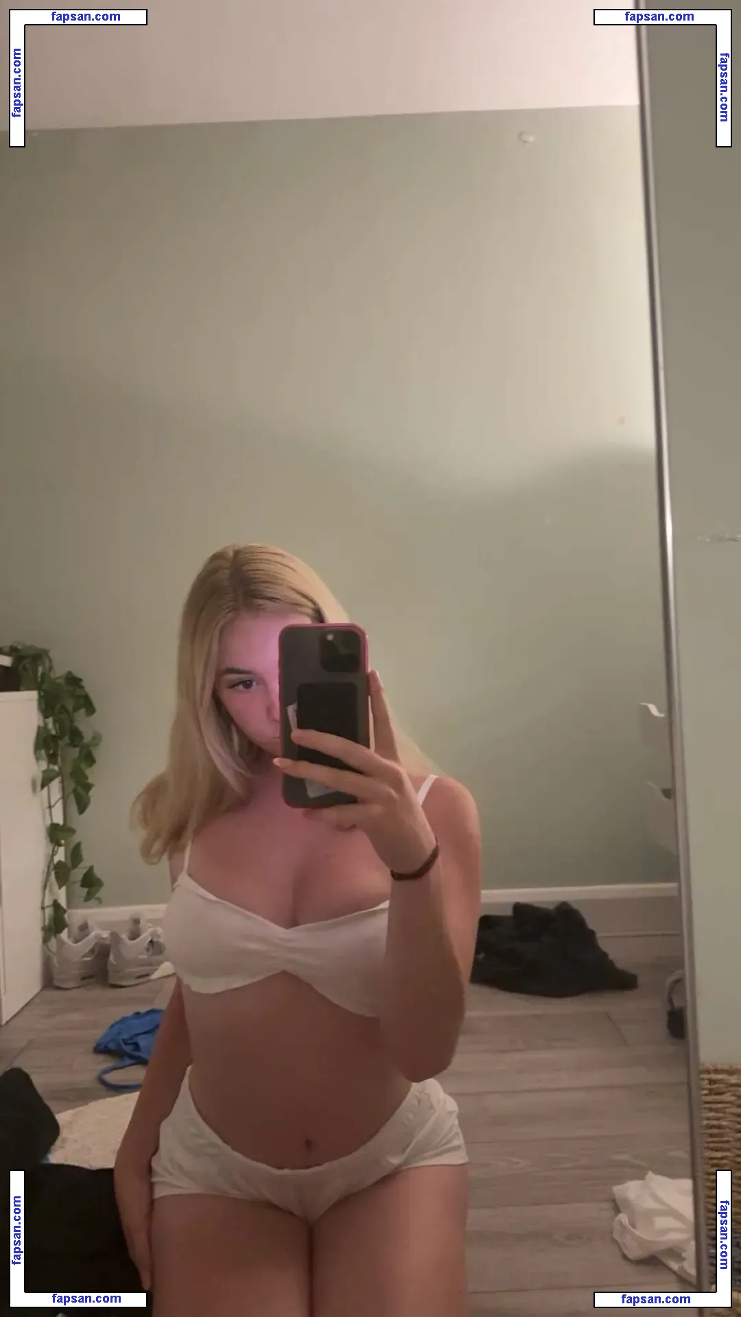 Arina Mirova nude photo #0009 from OnlyFans