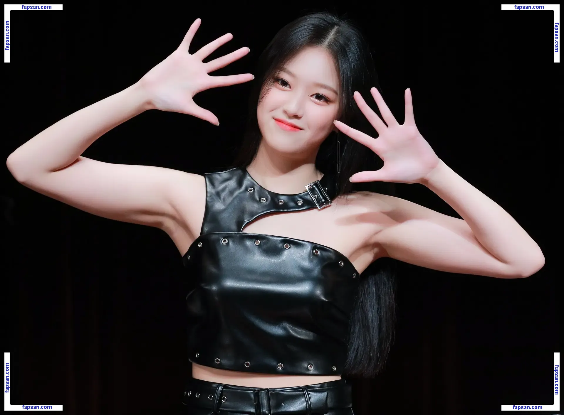 Armpit Fetish голая фото #0055 с Онлифанс