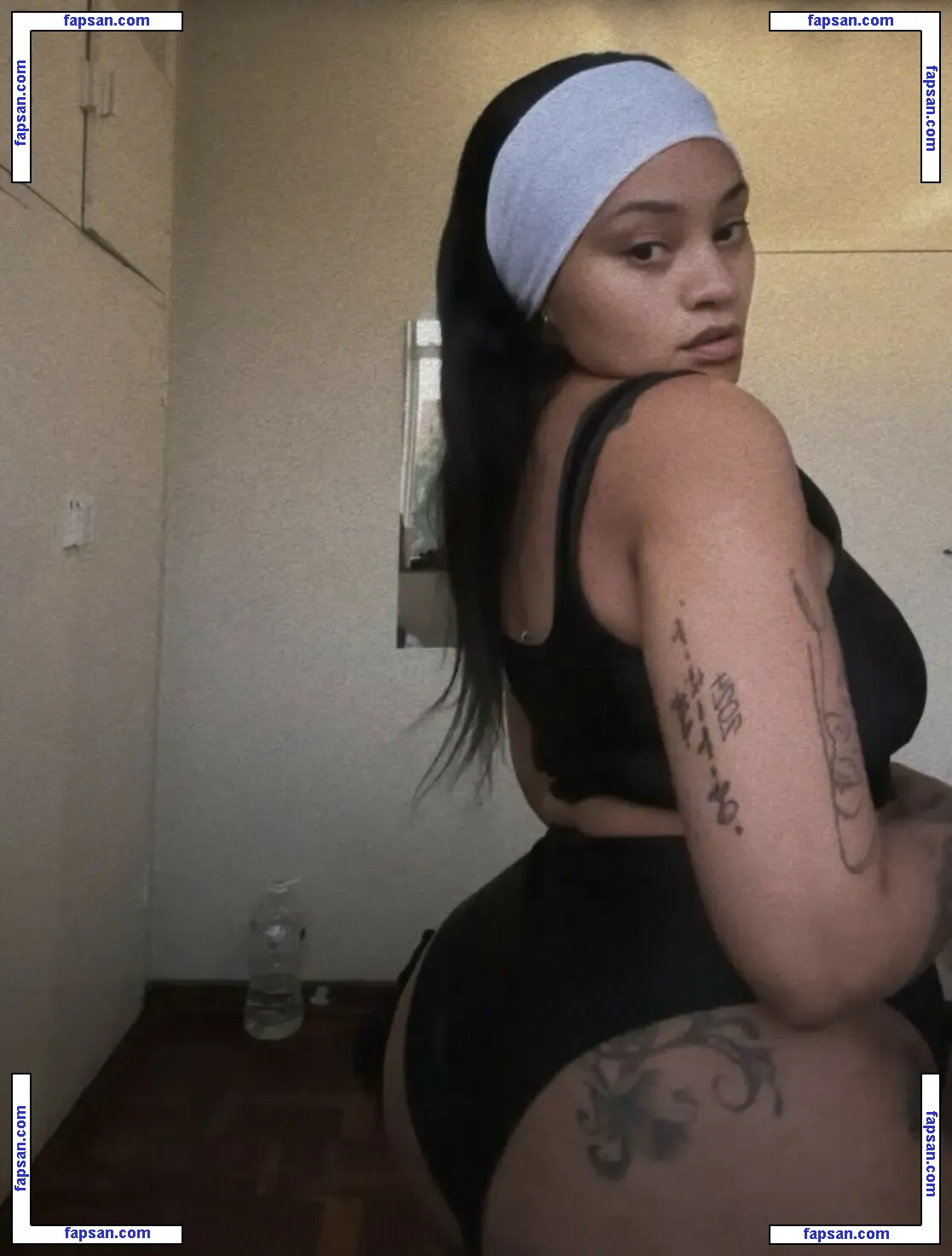 Arrie Cakes nude photo #0015 from OnlyFans