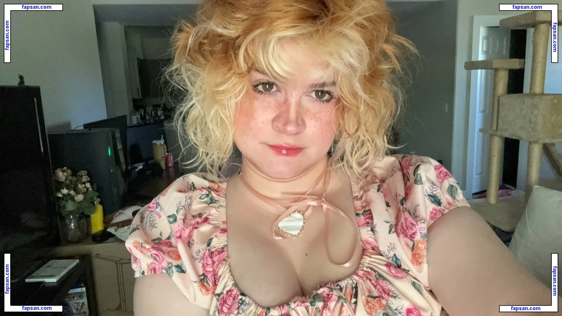 Arsenicsaturn nude photo #0021 from OnlyFans