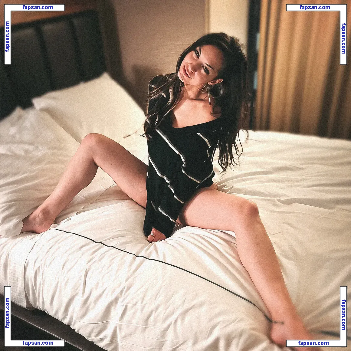 artemismeafter nude photo #0001 from OnlyFans