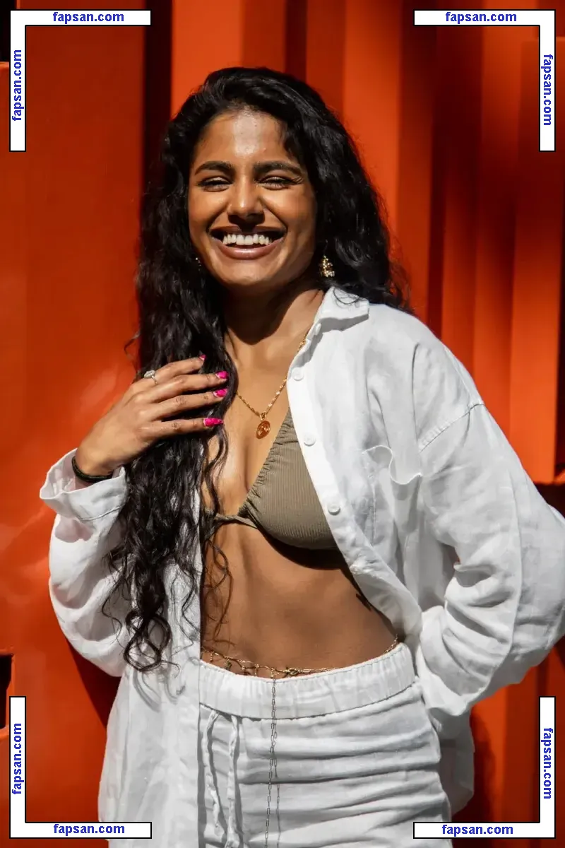 Arthi Nachiappan голая фото #0002 с Онлифанс