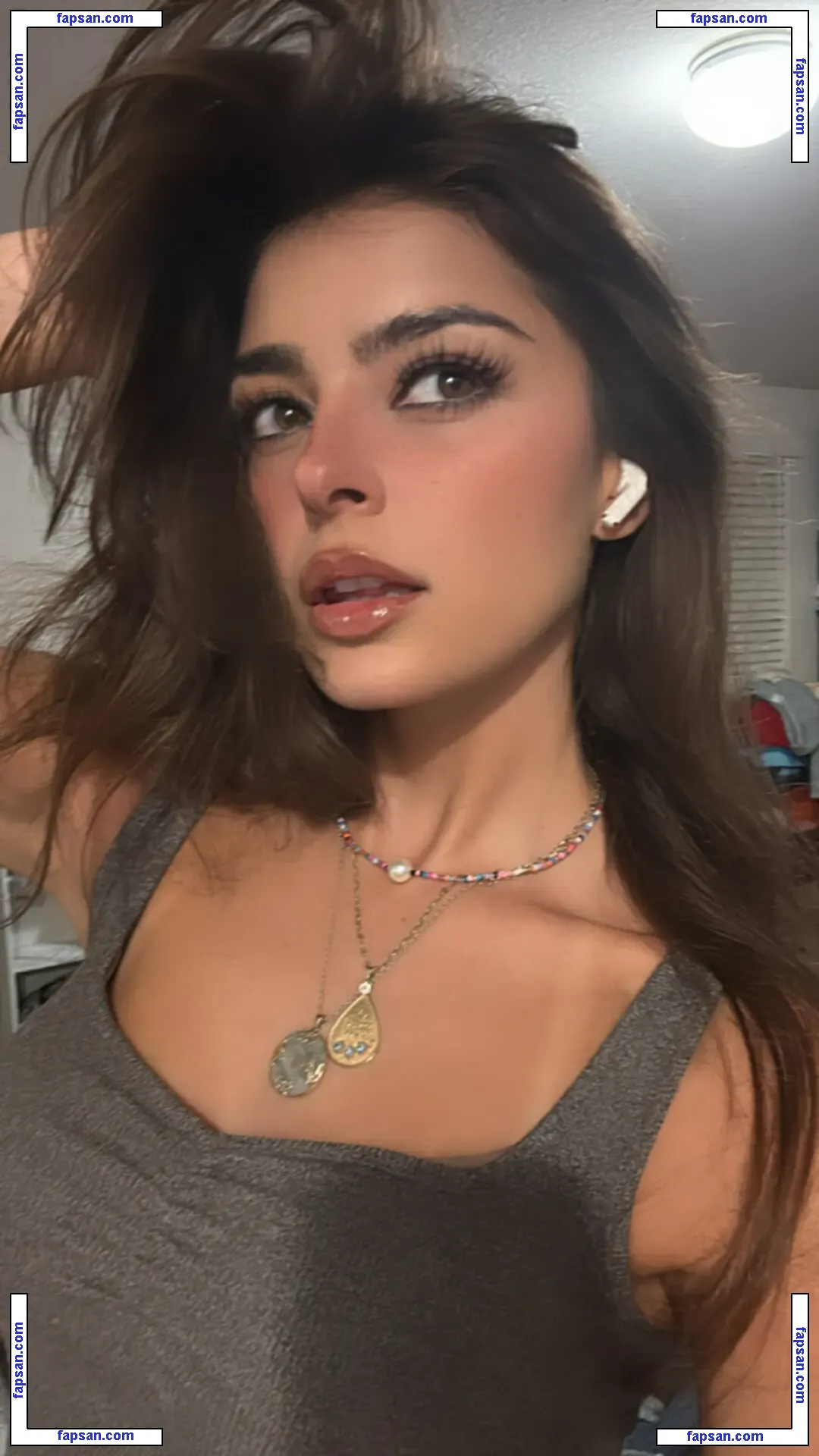 ARUUU nude photo #0465 from OnlyFans