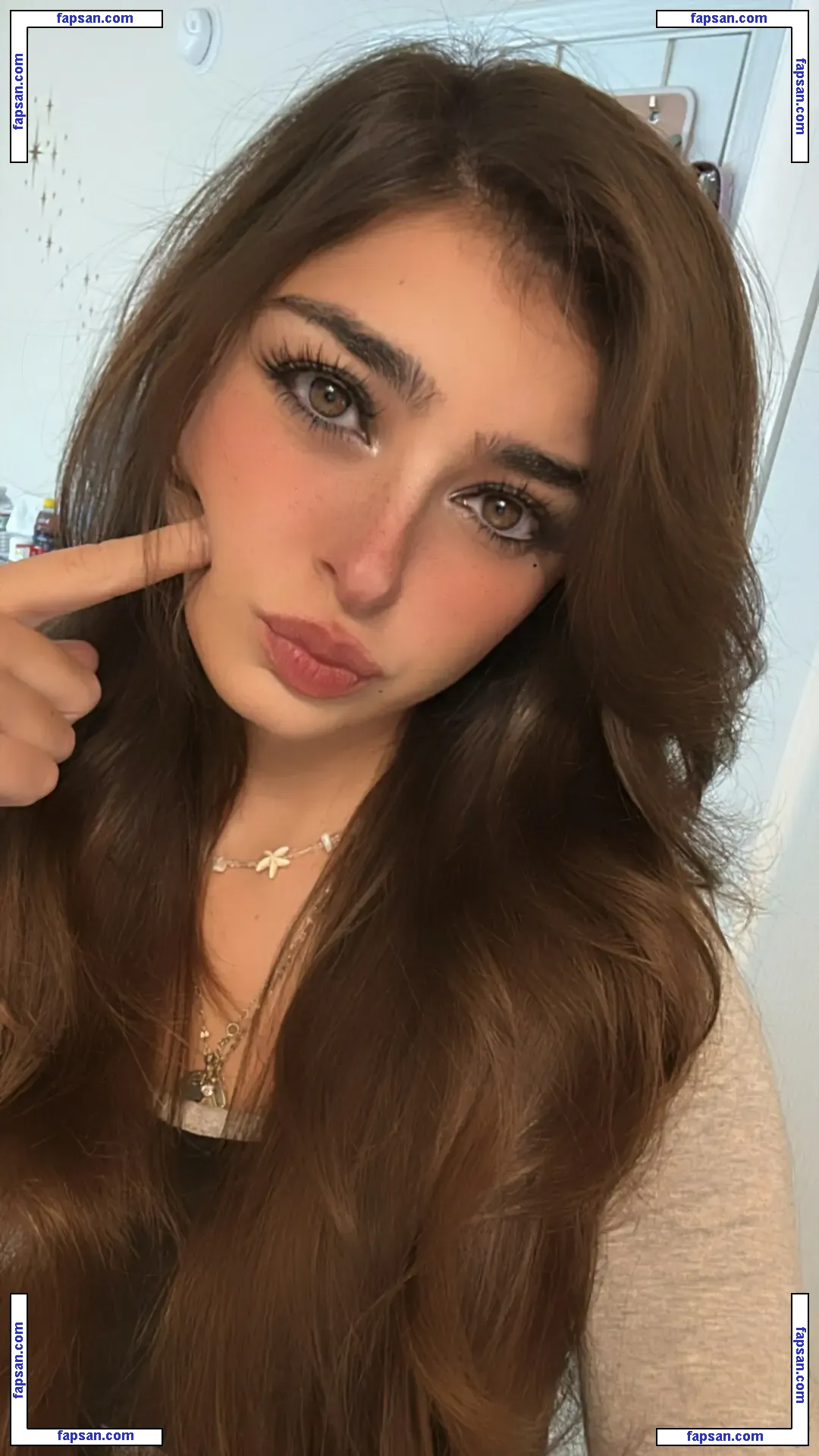 ARUUU nude photo #0482 from OnlyFans