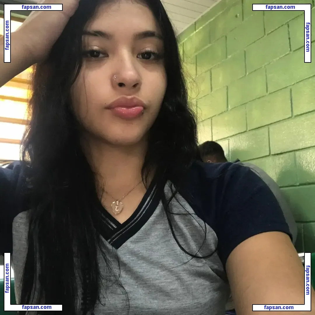 a__spinolaa голая фото #0002 с Онлифанс