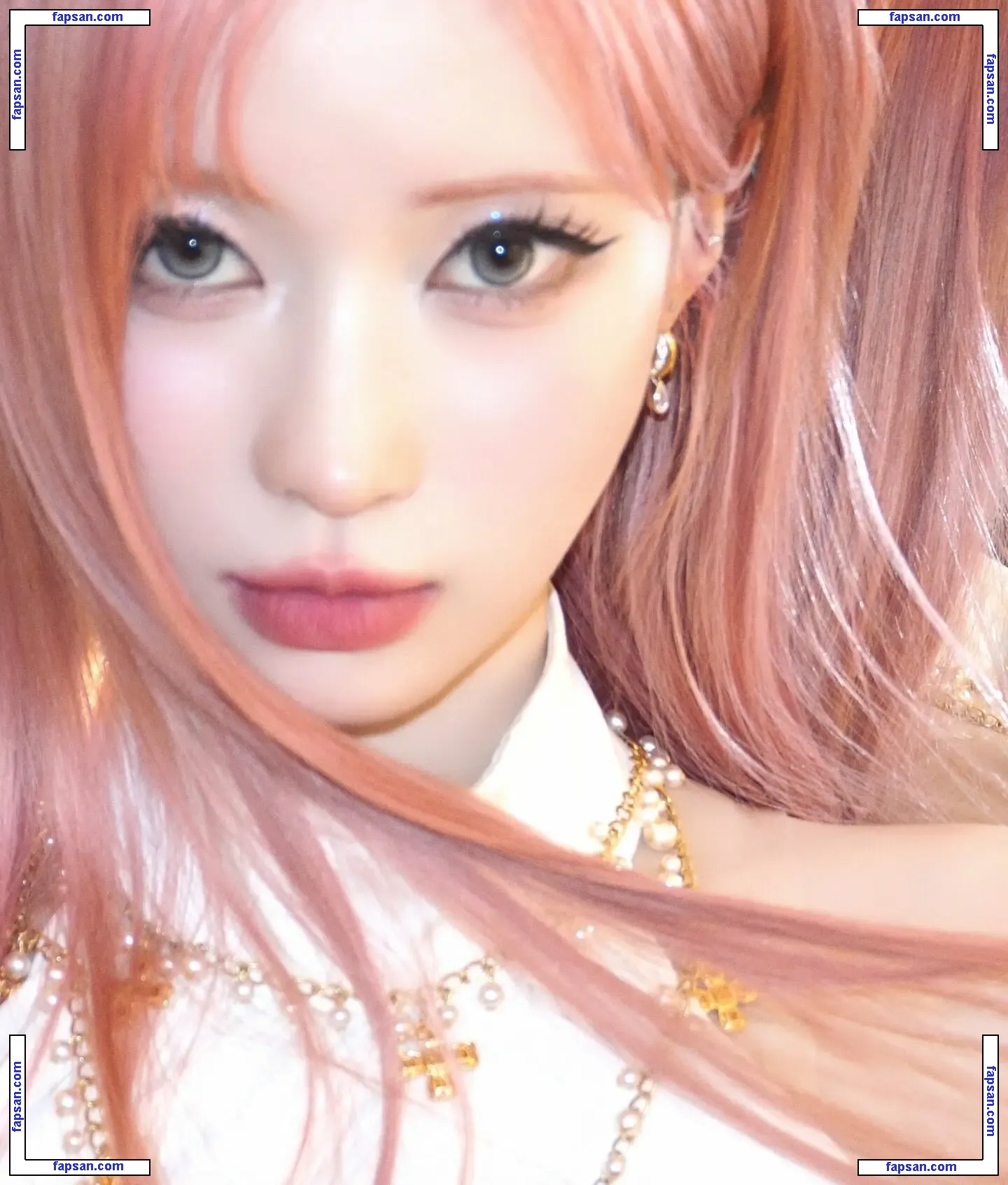 Asa Enami голая фото #0004 с Онлифанс