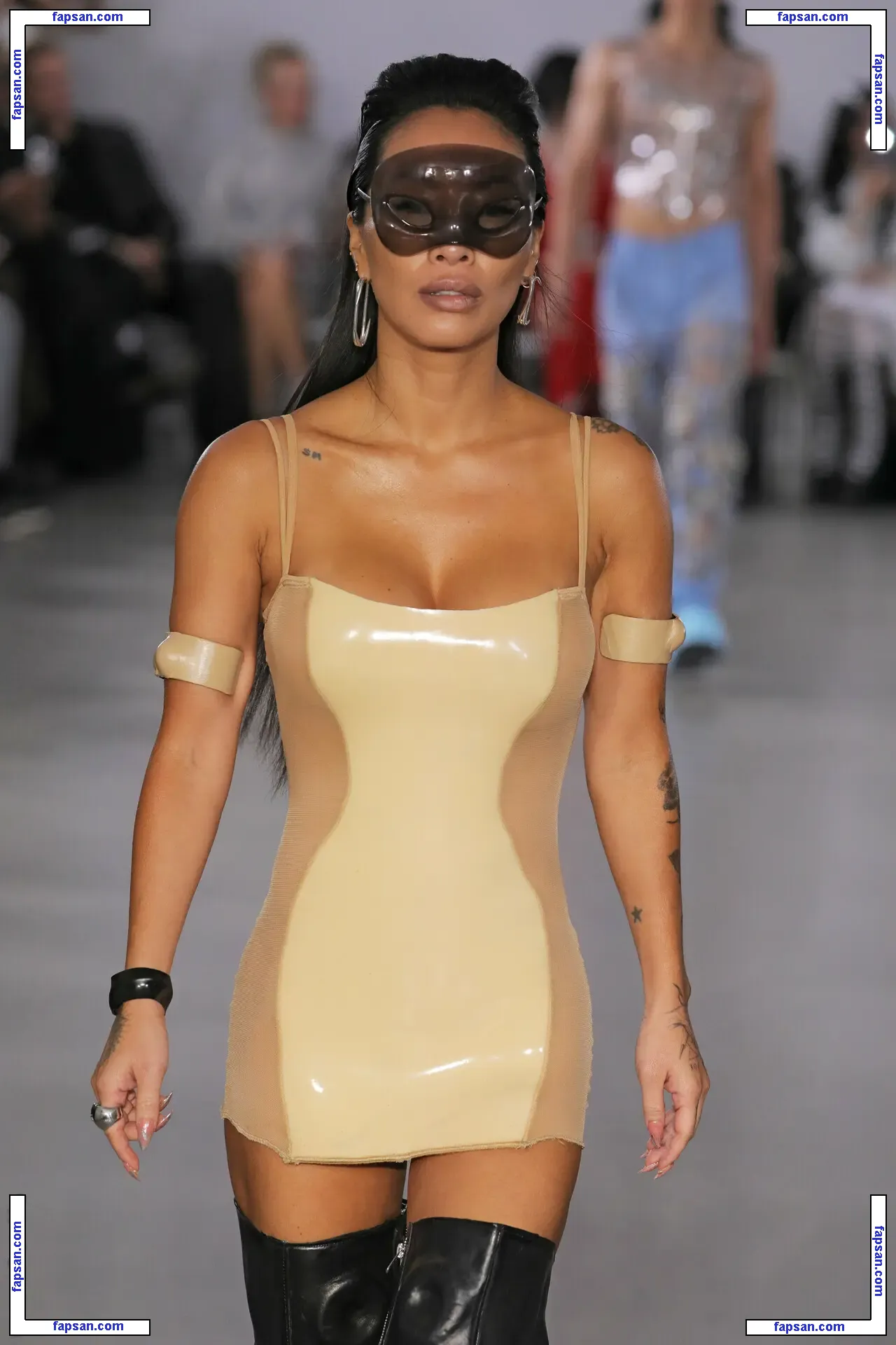 asaakira голая фото #0084 с Онлифанс