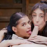 Asandra Dewy голая #0104