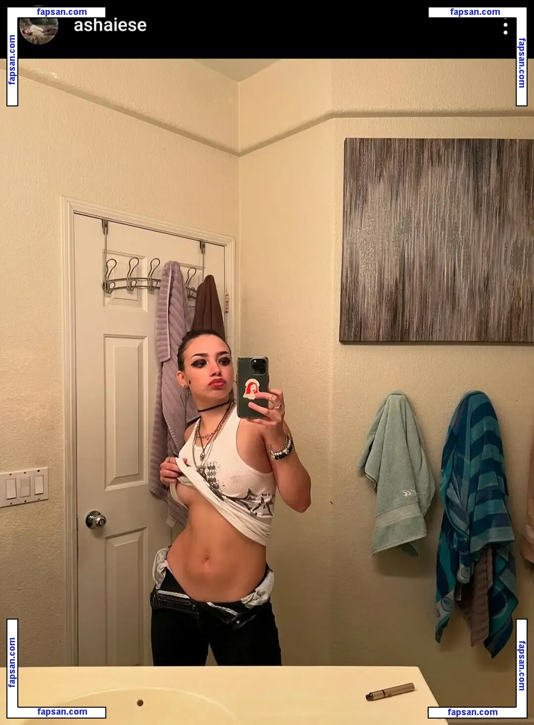 ashaidesu nude photo #0003 from OnlyFans