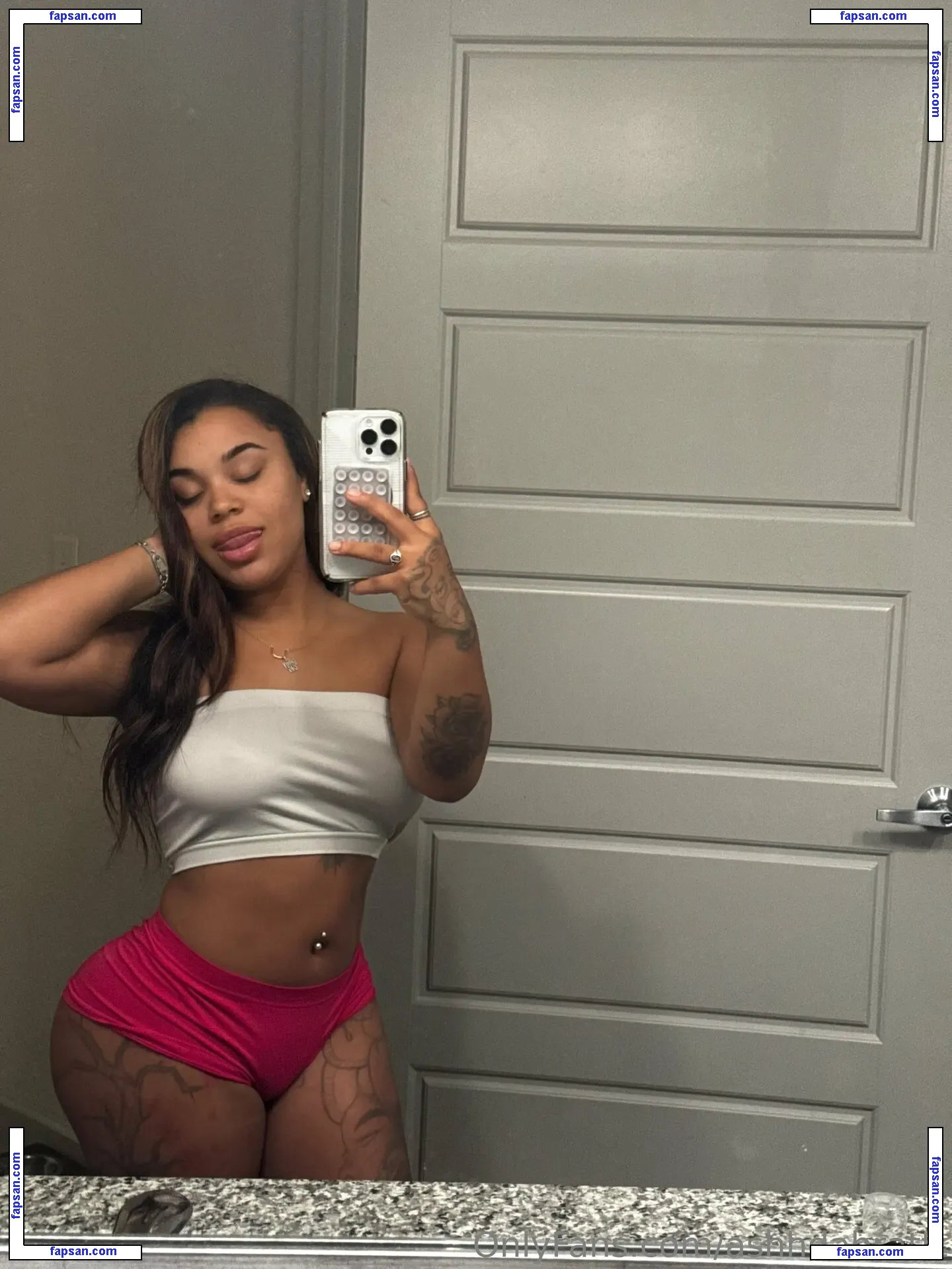 ashhdabrattt nude photo #0021 from OnlyFans