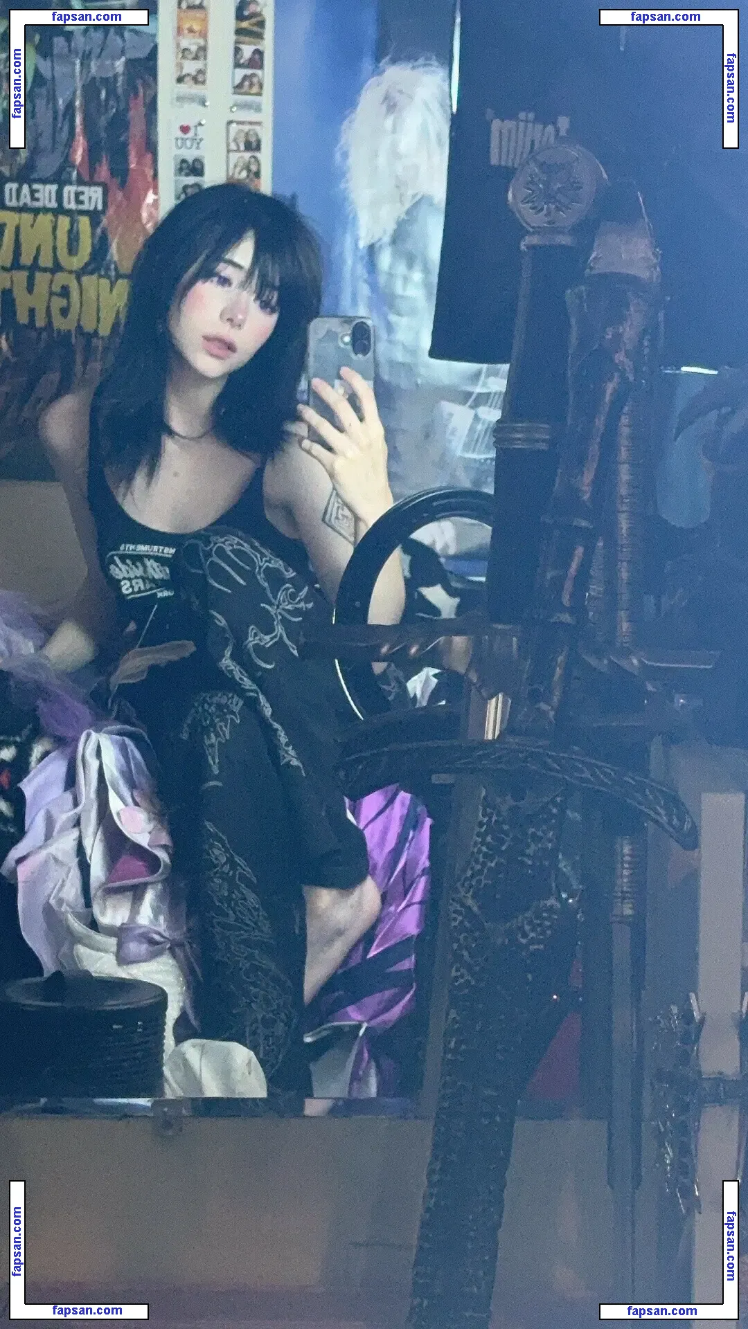 ashisbees nude photo #0063 from OnlyFans