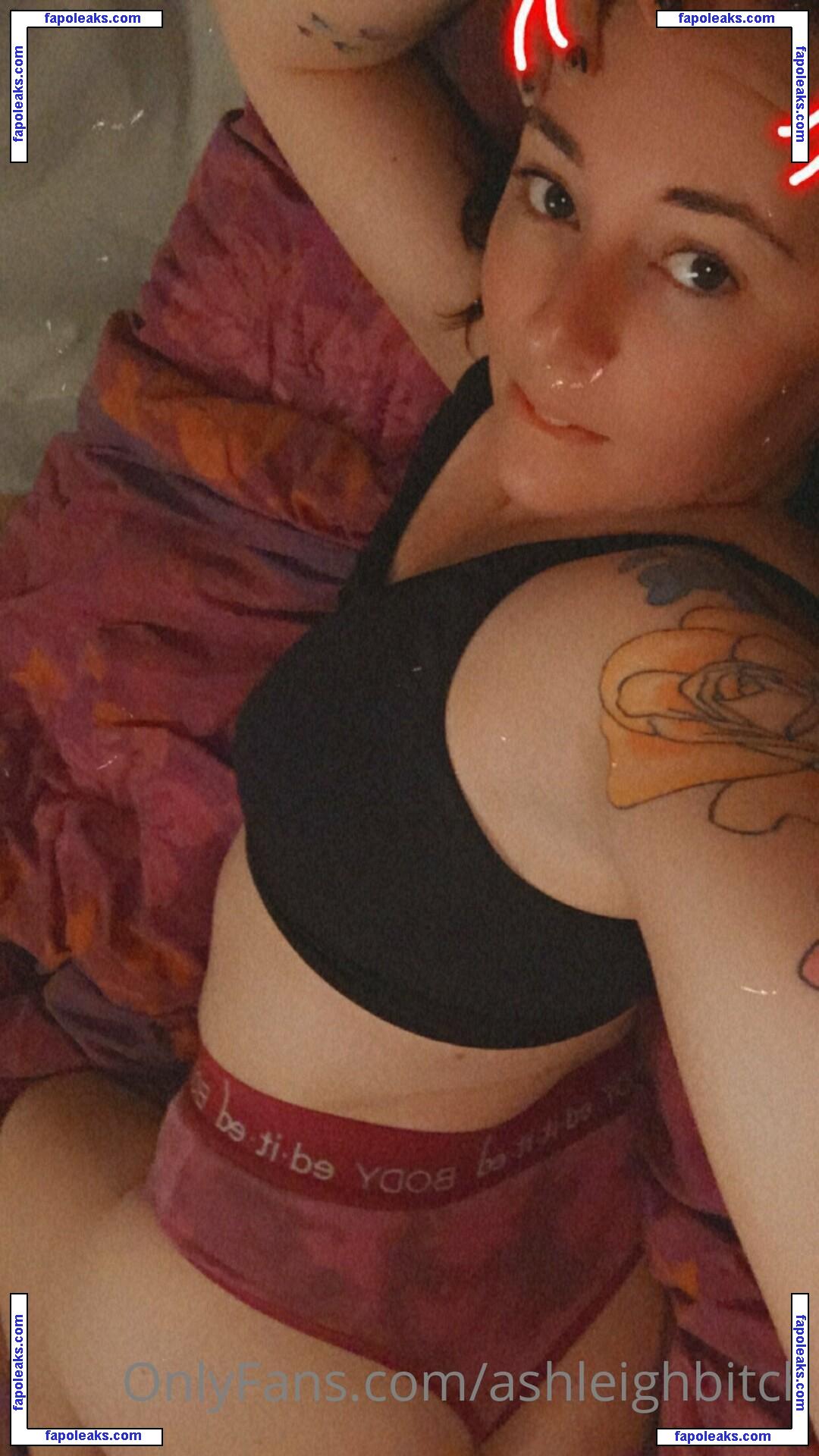 ashleighbitch / ashleighjones61 nude photo #0012 from OnlyFans