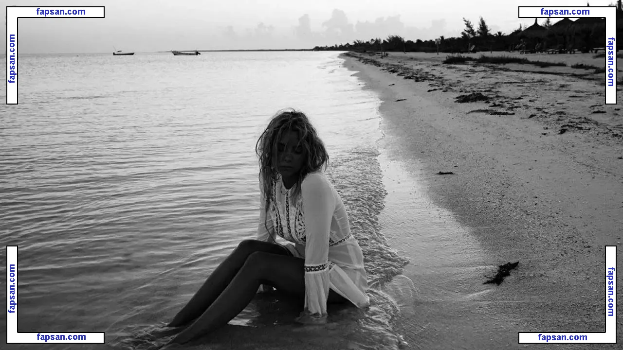 Ashley Benson nude photo #0934 from OnlyFans