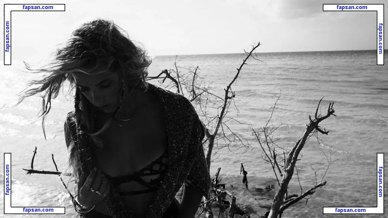 Ashley Benson nude photo #0941 from OnlyFans