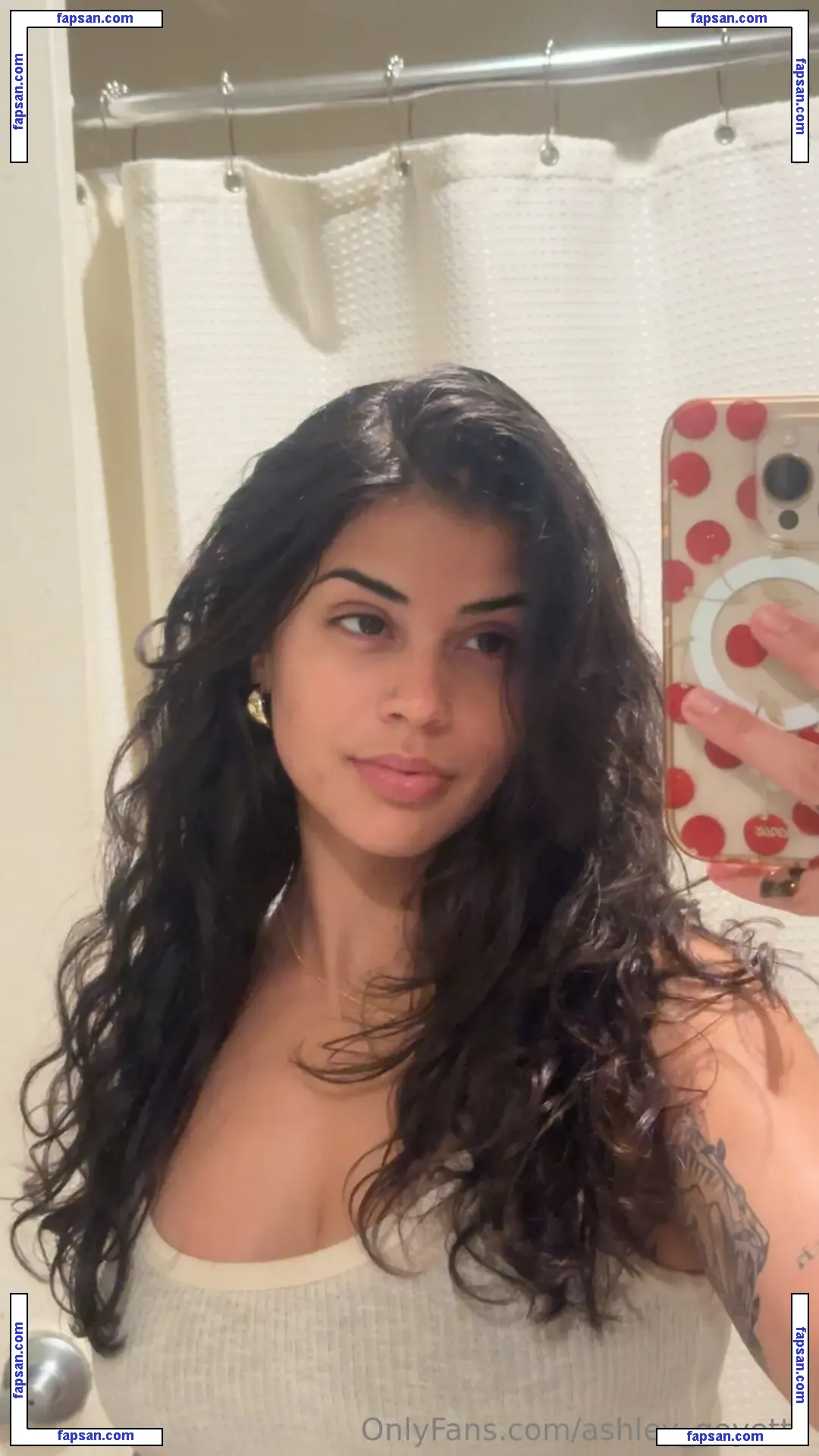 Ashley _goyette голая фото #0034 с Онлифанс