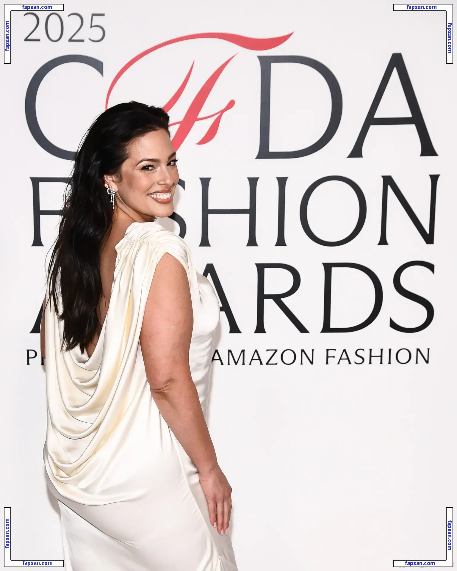 Ashley Graham nude photo #2645 from OnlyFans