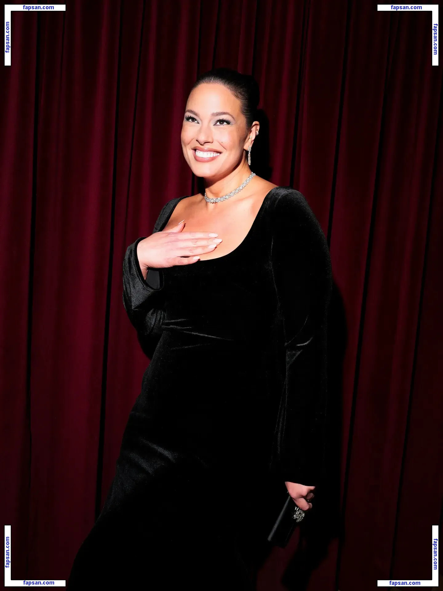 Ashley Graham nude photo #2660 from OnlyFans