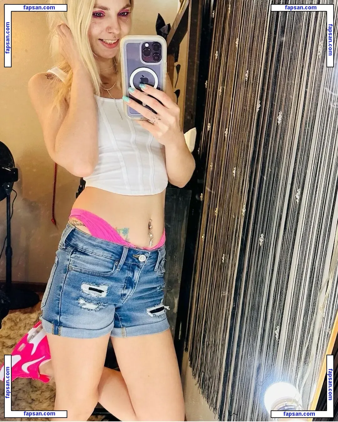 Ashley hill nude photo #0001 from OnlyFans