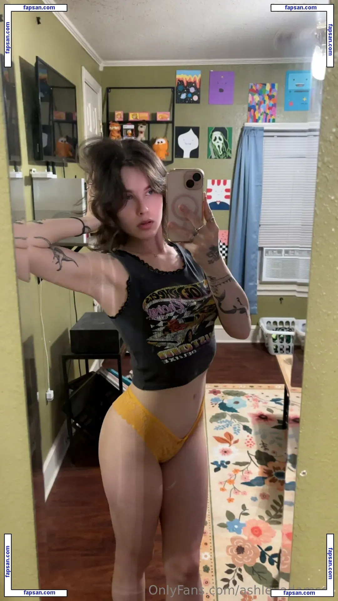ashleyadamsss nude photo #0003 from OnlyFans
