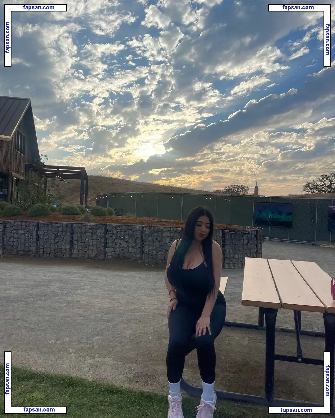 ashleyarambulaa nude photo #0021 from OnlyFans