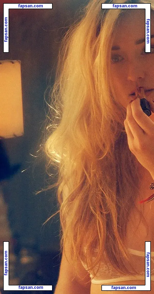 ashleyjohnson nude photo #0006 from OnlyFans