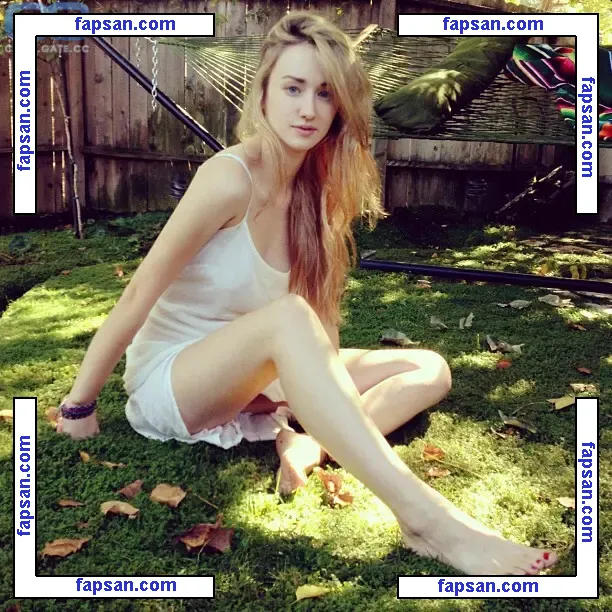 ashleyjohnson nude photo #0013 from OnlyFans