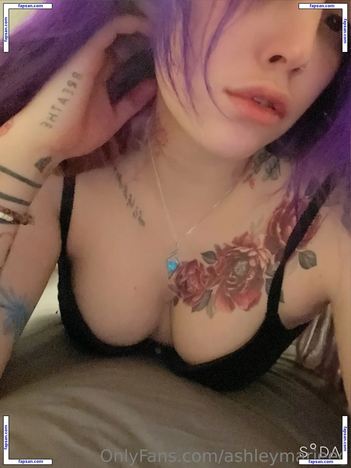 AshleyMarieeGaming nude photo #0006 from OnlyFans