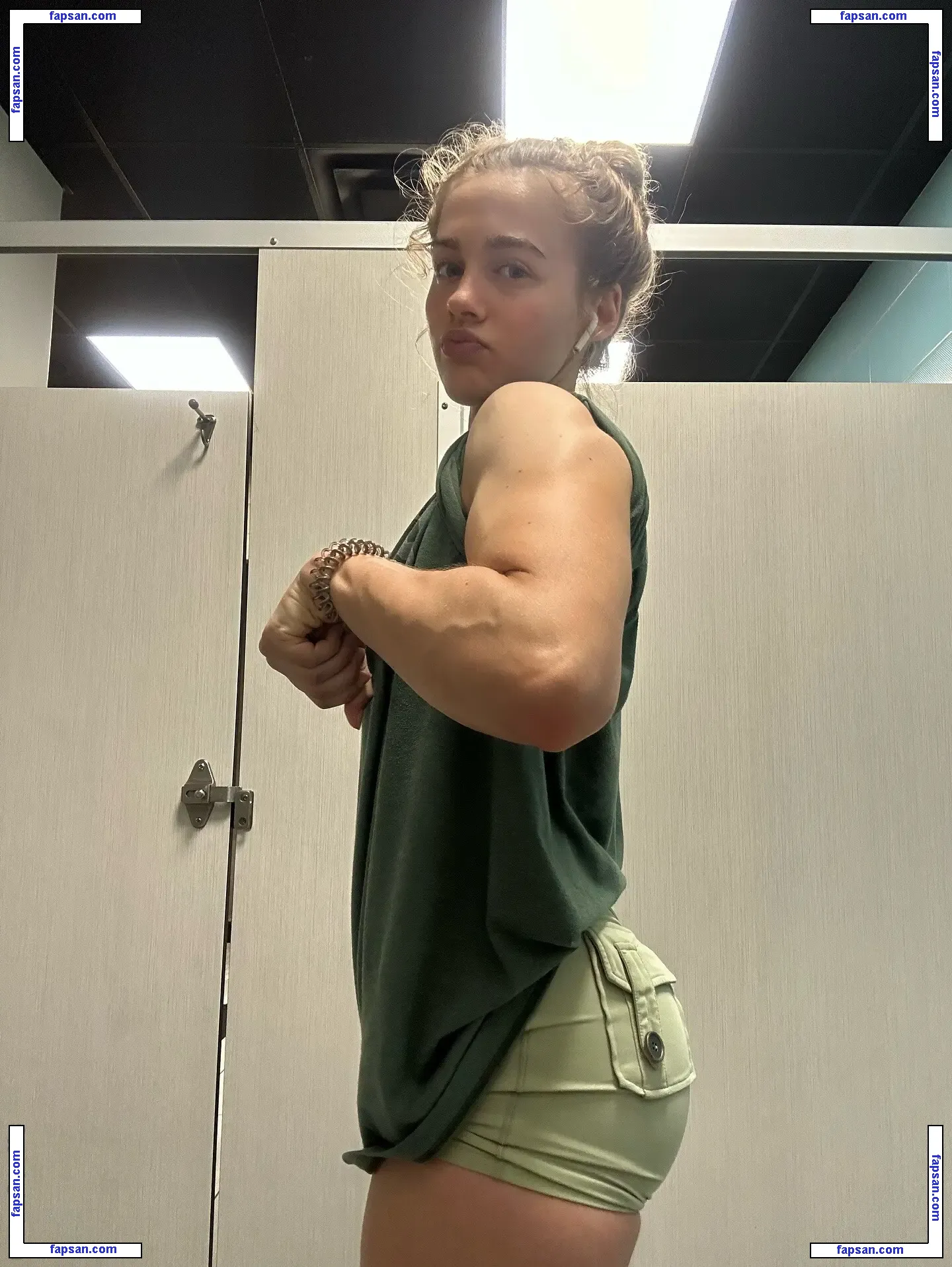 ashlynsmith nude photo #0010 from OnlyFans