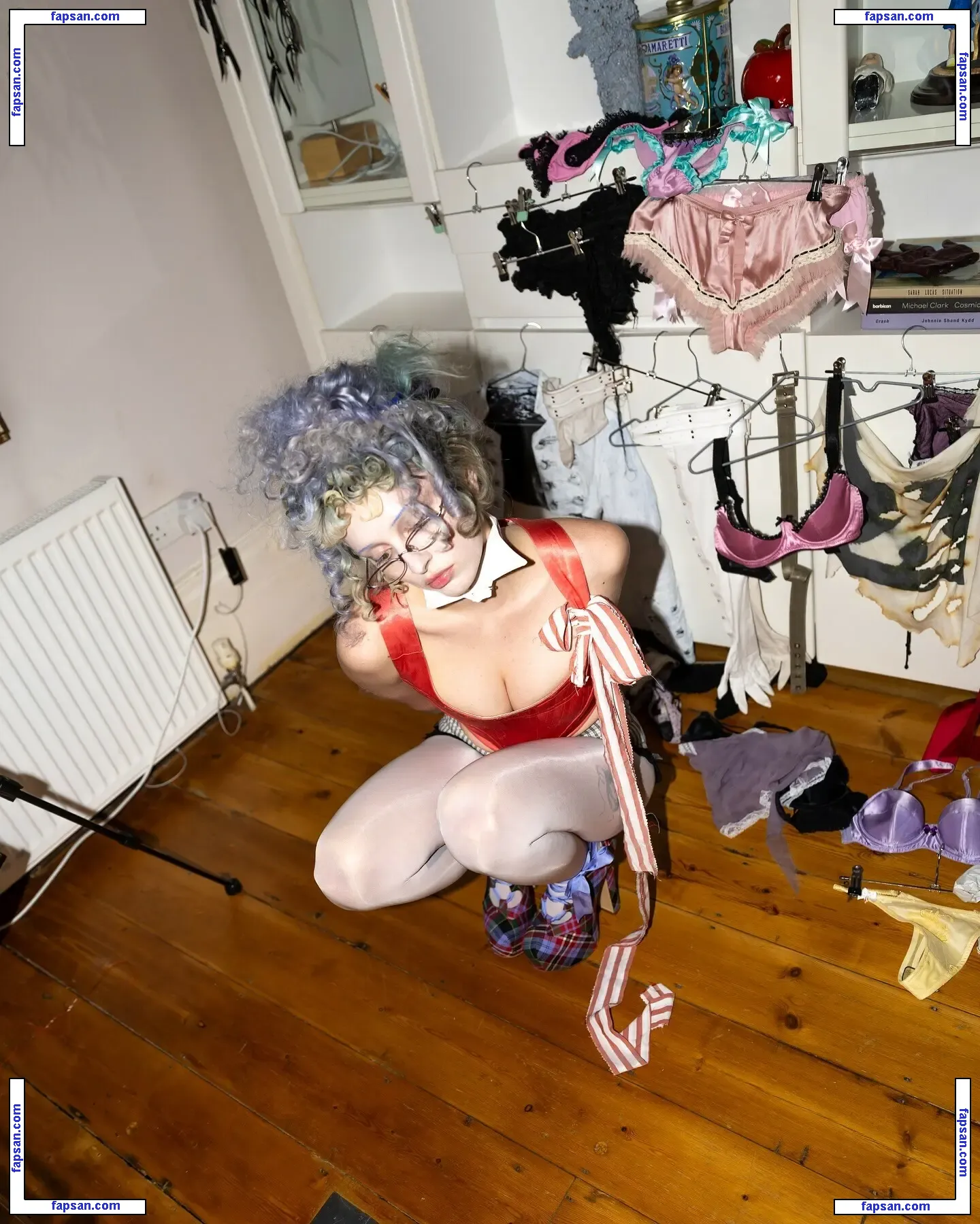 Ashnikko nude photo #0228 from OnlyFans