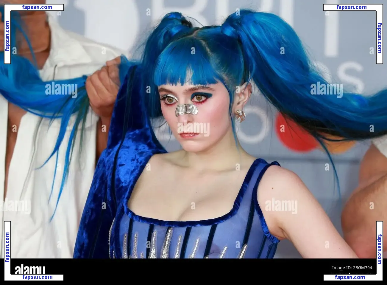 Ashnikko nude photo #0252 from OnlyFans