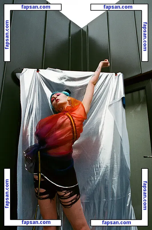 Ashnikko nude photo #0254 from OnlyFans