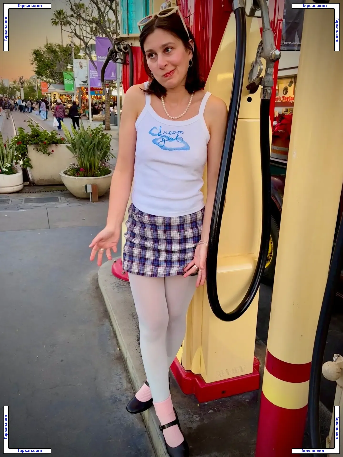 Ashralouisa nude photo #0002 from OnlyFans