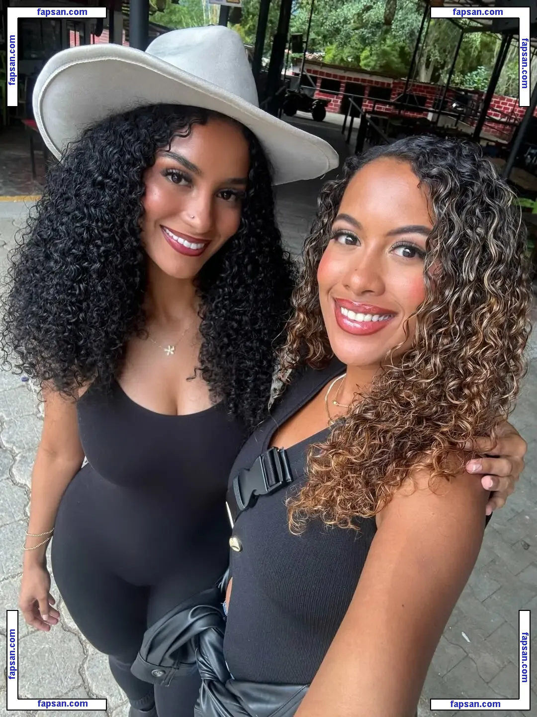 Ashrmx голая фото #0002 с Онлифанс