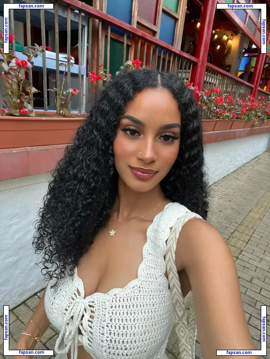 Ashrmx голая фото #0005 с Онлифанс