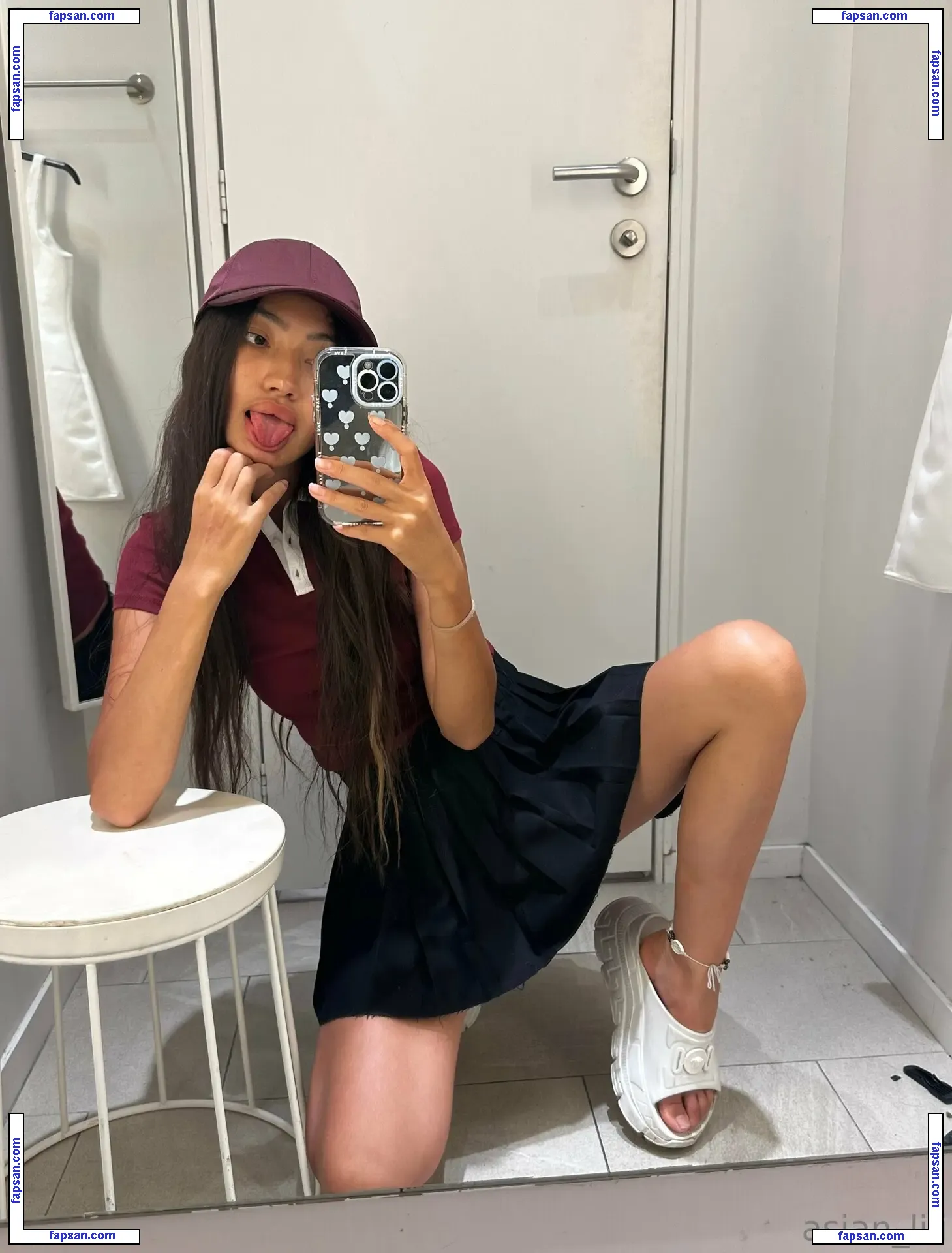 asian_lili nude photo #0019 from OnlyFans