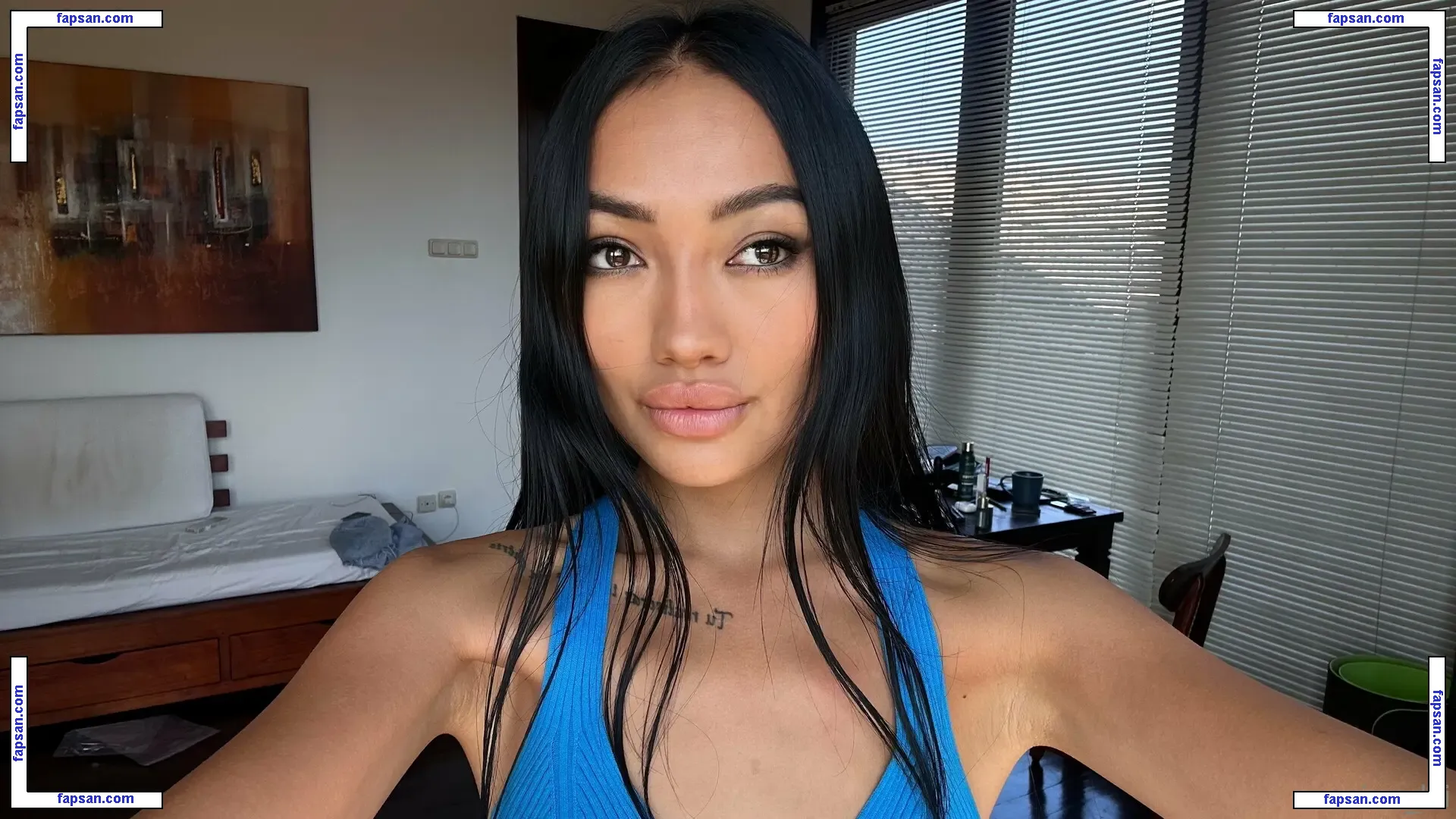 asian_lili nude photo #0027 from OnlyFans