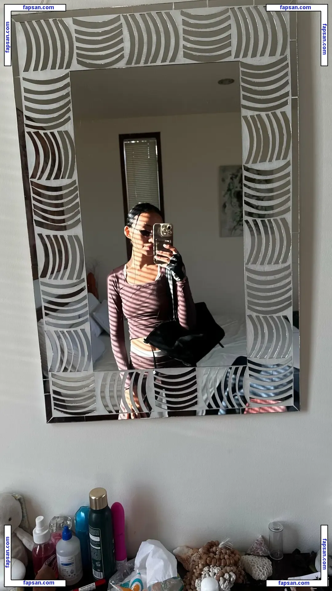 asian_lili nude photo #0039 from OnlyFans