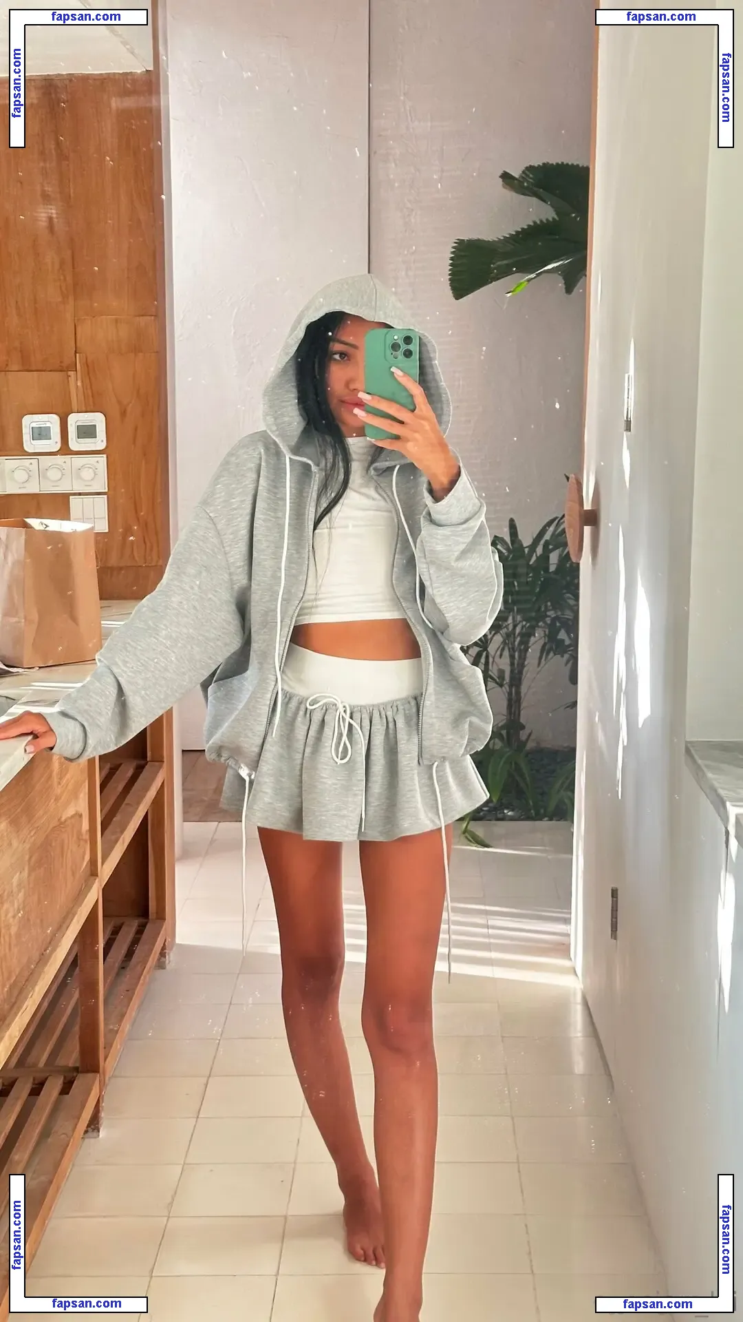 asian_lili nude photo #0056 from OnlyFans