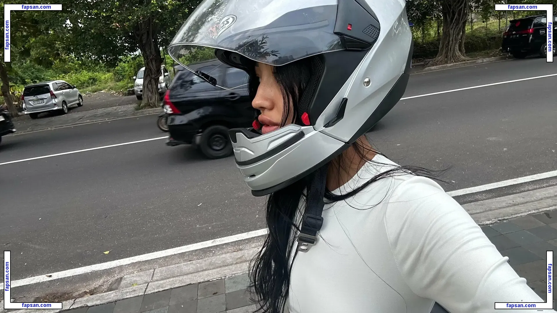 asian_lili nude photo #0068 from OnlyFans