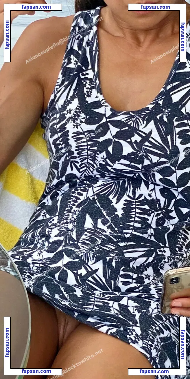 Asiancouplefla nude photo #0010 from OnlyFans