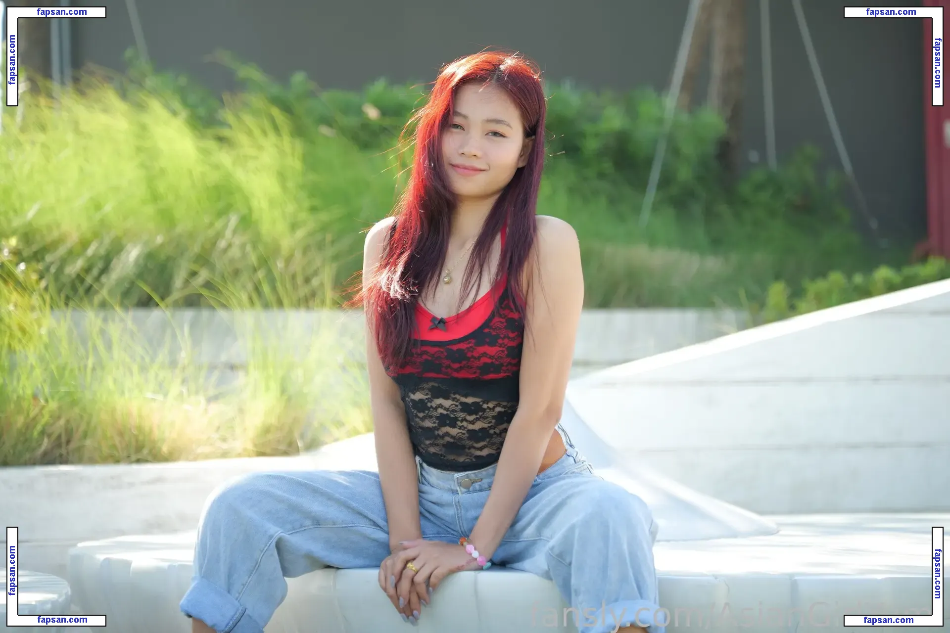 AsianGirlYumi nude photo #0002 from OnlyFans