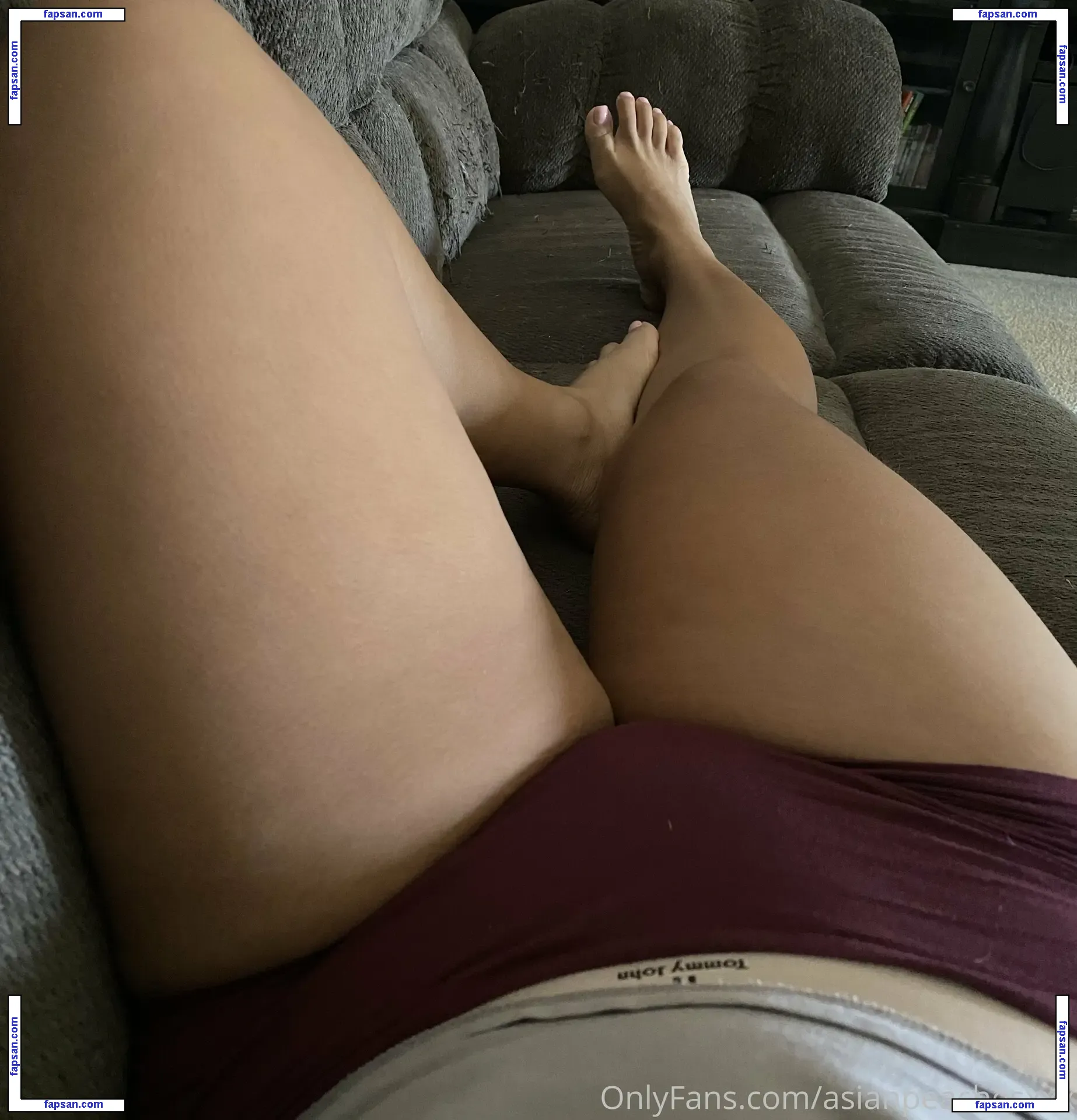 asianpeachesxxx nude photo #0002 from OnlyFans