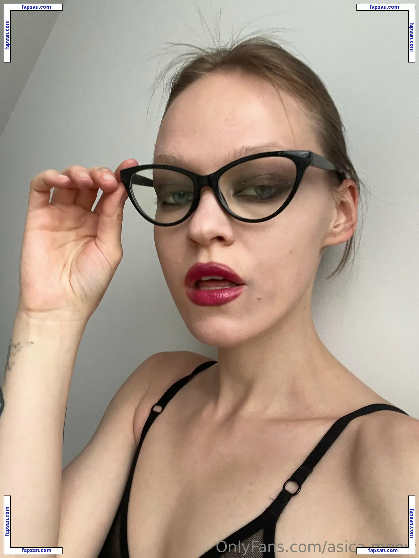asica.meow nude photo #0175 from OnlyFans