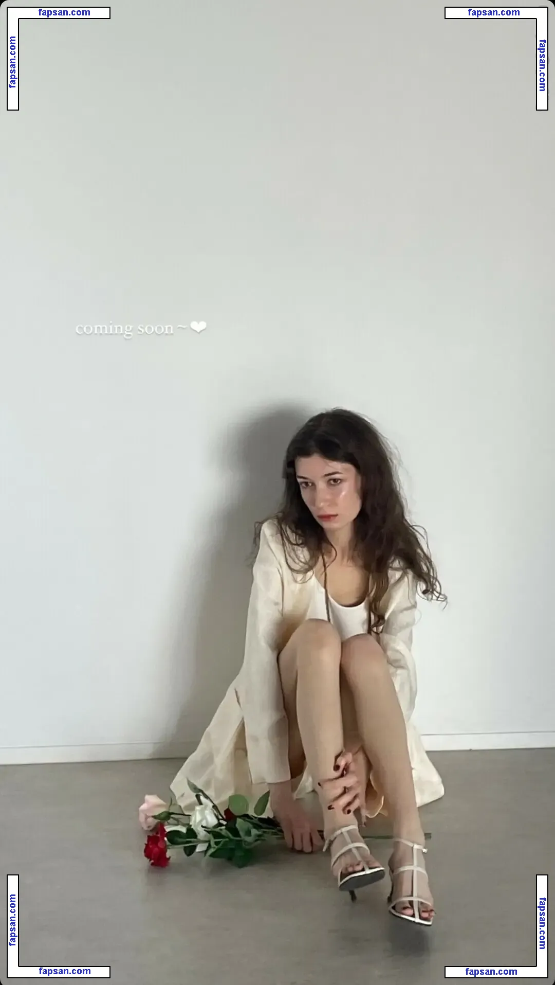 ASMR Alise nude photo #0038 from OnlyFans