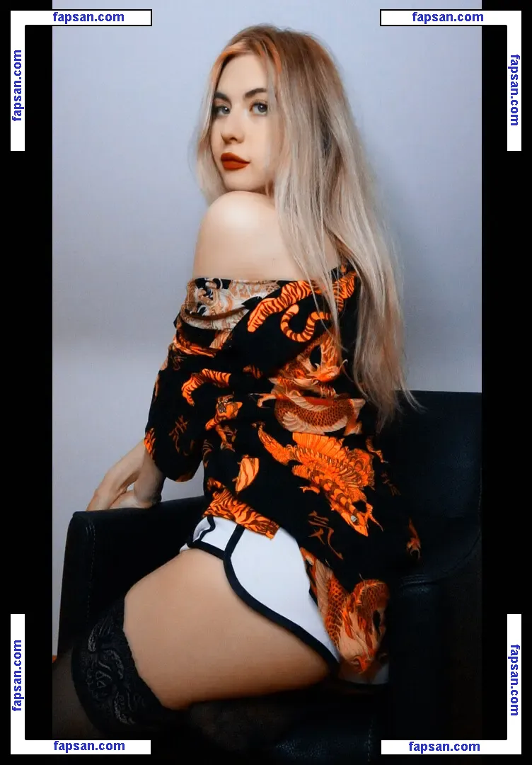 ASMR Onuri nude photo #0040 from OnlyFans