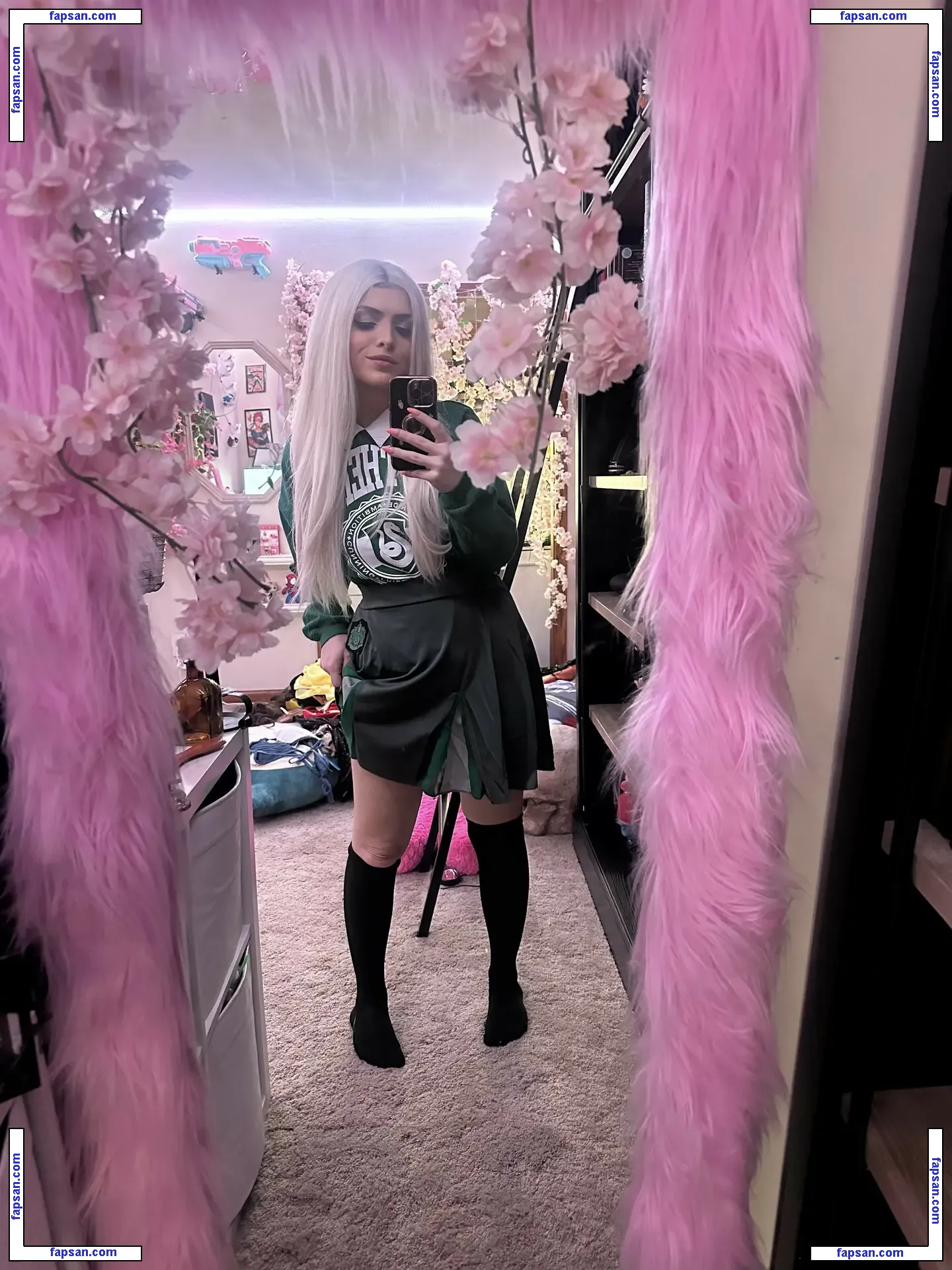 ASMR Shanny голая фото #0076 с Онлифанс