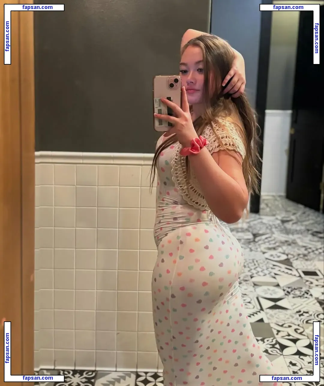 ASMRLia nude photo #0056 from OnlyFans