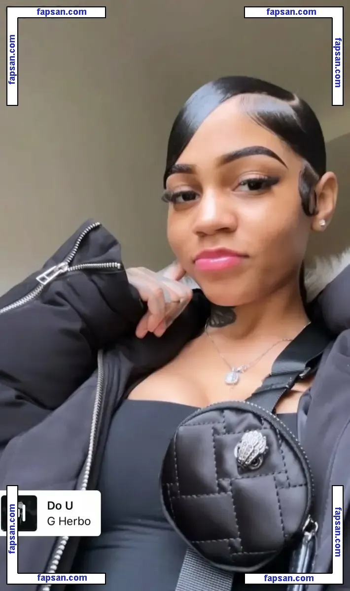 aspenkartier nude photo #0001 from OnlyFans